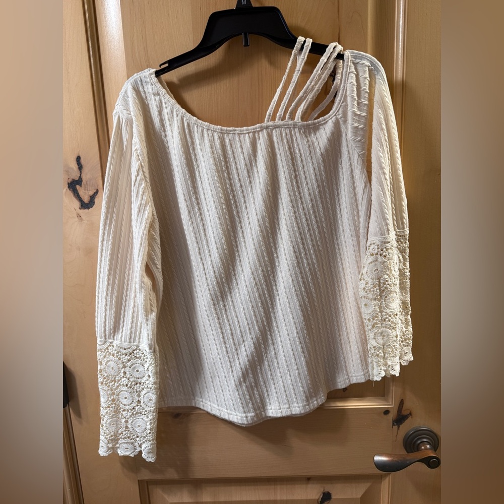 Long Sleeve Lace Shirt